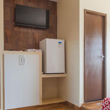 Santo Antônio do Descoberto Oyo M&J Hotel מראה חיצוני תמונה