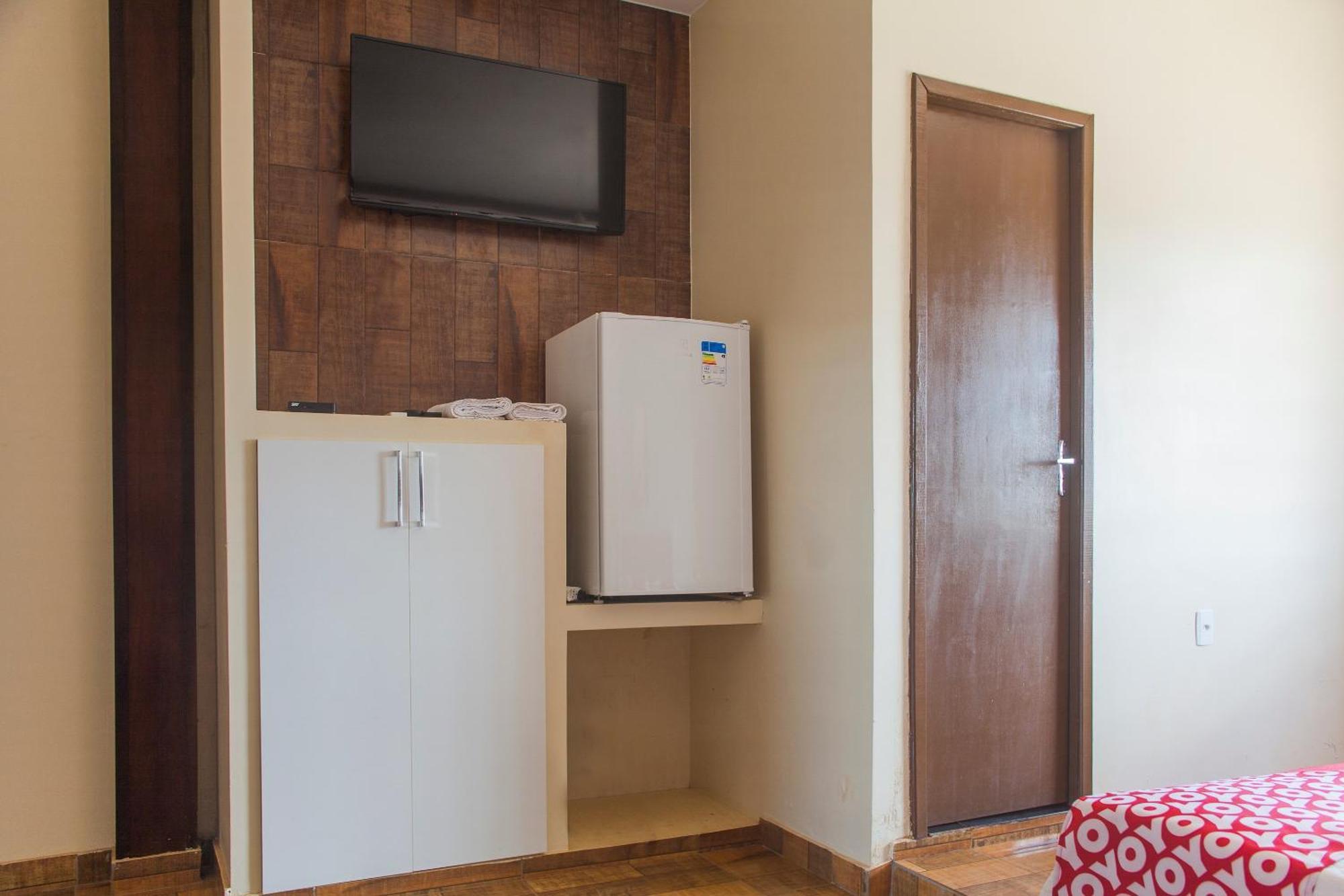 Santo Antônio do Descoberto Oyo M&J Hotel מראה חיצוני תמונה